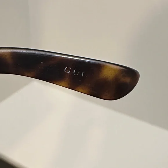Gucci Tortoiseshell Brown and Gold Logo Oversized Sunglasses - Picture 5 of 6